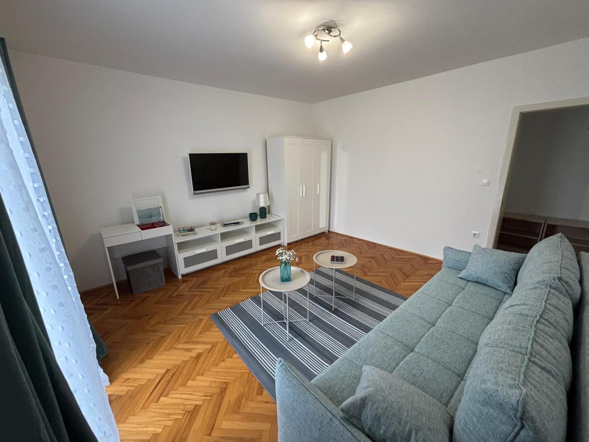 Apartmani Vela Makarska Exterior foto